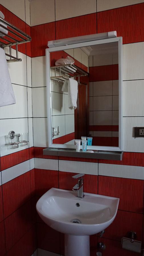 Kersay Hotel Addisz-Abeba Kültér fotó